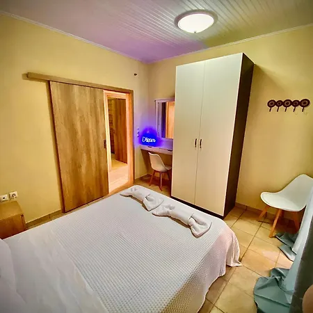 Janos Seaview House 度假居 *